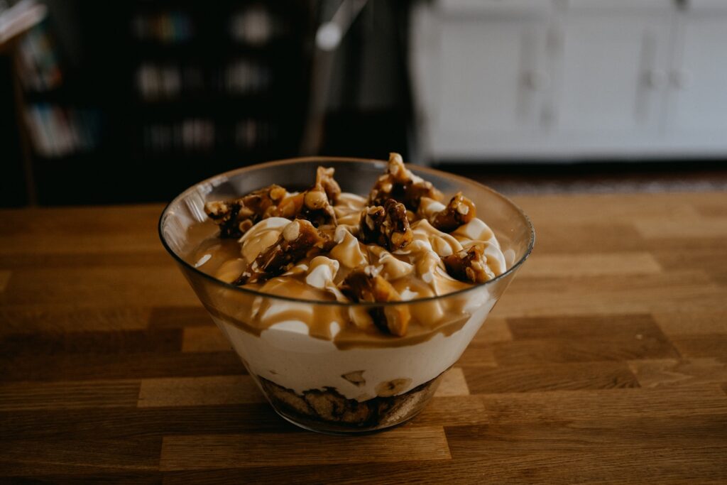 My birthday banoffee trifle with homemade peanut brittle - YU!