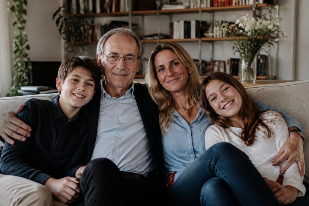 découvrez la vie privée et la famille de benjamin badinter : faits essentiels, anecdotes et informations clés à connaître.